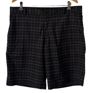 Nike Dri-Fit Plaid Golf Shorts Size 36